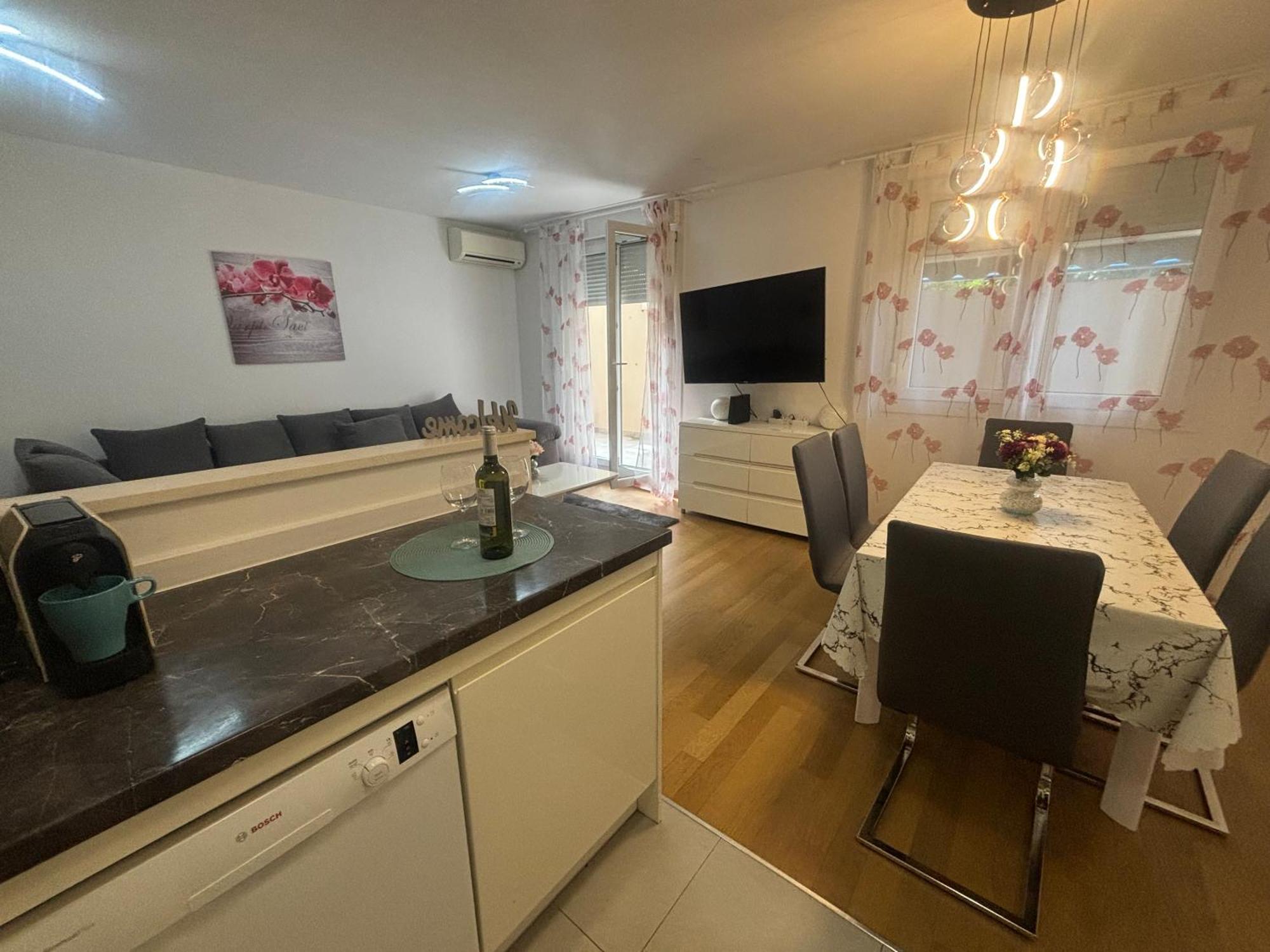 Apartment Dalmatinos Split Znjan Buitenkant foto