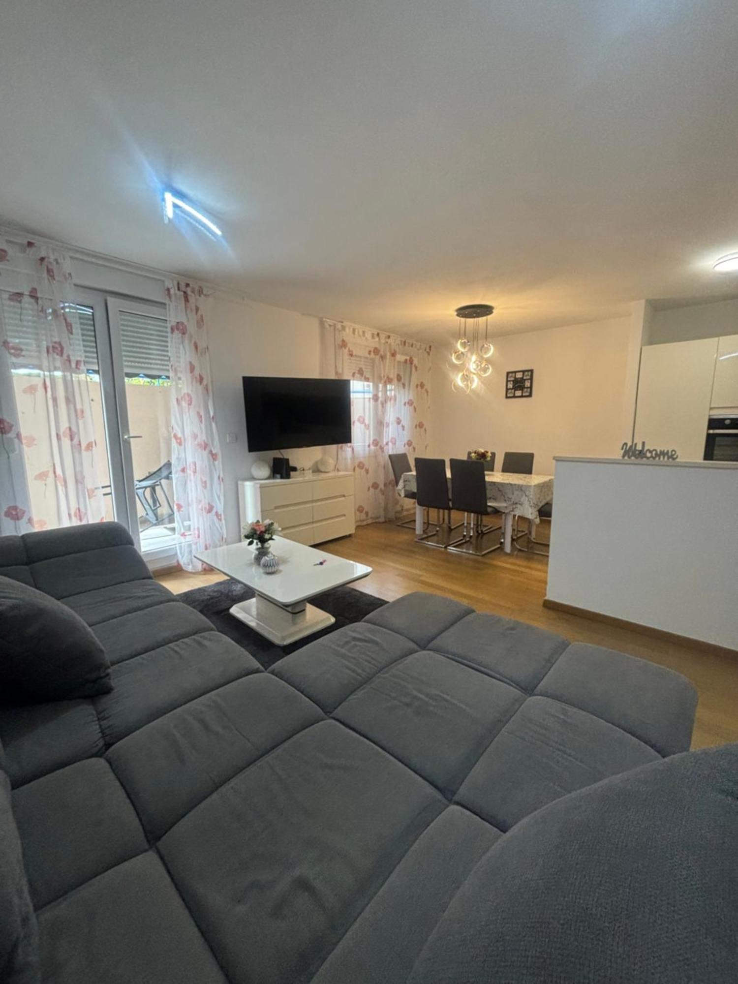 Apartment Dalmatinos Split Znjan Buitenkant foto